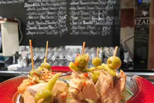 pinxtos в Сан-Себастьяне, Испания (3)