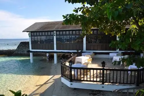 Ужин на свежем воздухе в ресторане Fiji