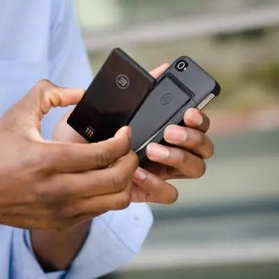 Чехол для iPhone с аккумулятором