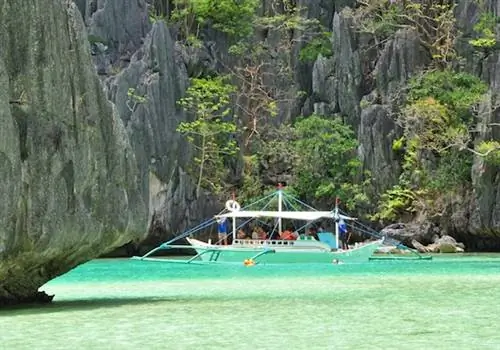 Чистые воды лагуны Кадлао