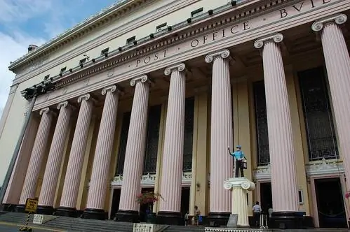 Присоединяйтесь к бесплатной пешеходной экскурсии по почтовому наследию от Клуба коллекционеров марок Филиппин