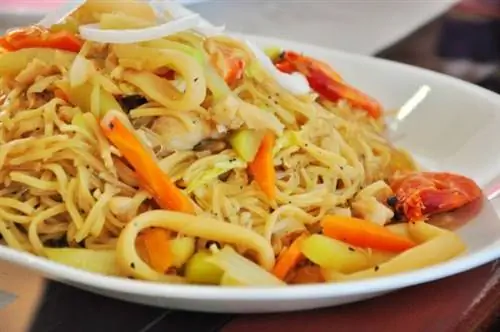 Морепродукты Пансит Кантон