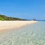 Кристальный пляж на острове Кобрадор