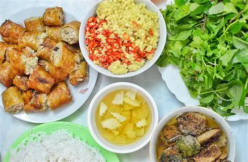 Бун Ча и Нэм Куа Бе: ешьте в Ханое как местный житель