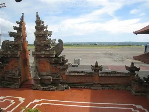 Балийский дизайн аэропорта в Денпасаре, автор Алан Лью через Flickr