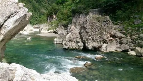 Река Тинипак на горе Дарайтан