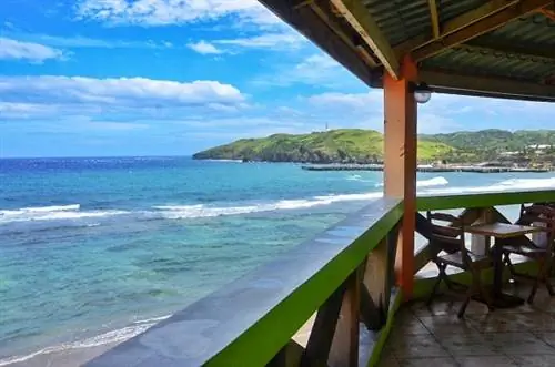 Вид с веранды ресторана Octagon