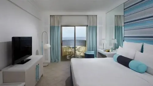 Спальня Делюкс с кроватью размера «king-size»