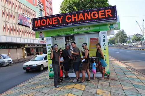 Блоггеры-путешественники в Мьянме - работа с блоггерами-путешественниками