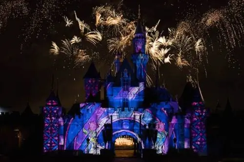 Проекция замка