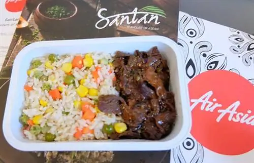 Новое бортовое питание от ресторана AirAsia в небе
