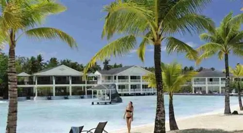 Plantation Bay Resort and Spa в Мактане, Себу