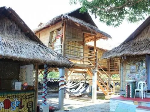 The Circle Hostel La Union - Курортные отели Сан-Хуана