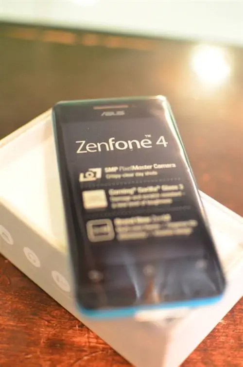 Распаковка Asus Zenfone 4