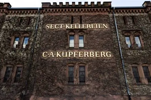 Винный погреб Купферберг