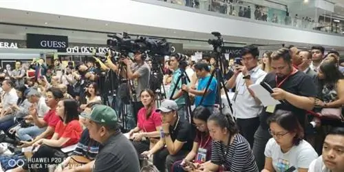 Презентация Huawei P20 в торговом центре SM Mall of Asia. Фото предоставлено Huawei PH