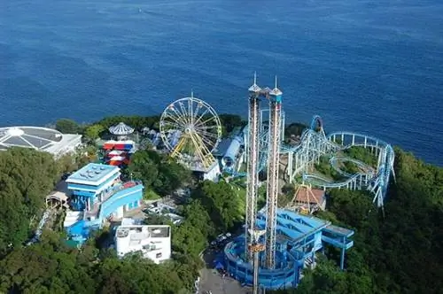 Некоторые аттракционы Морского мира