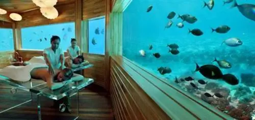 Подводные отели Per Aquum Huvafen Fushi
