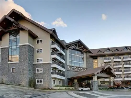 Azalea Hotels and Residences Багио Сити
