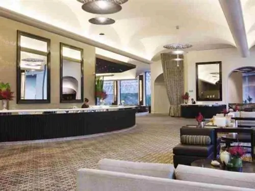 Sofitel Melbourne on Collins Accommodations в Мельбурне Sofitel Melbourne on Collins Accommodations в Мельбурне