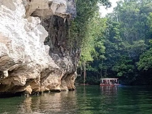 Золотая река в Басей, Восточный Самар