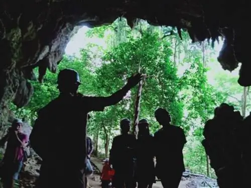 Пещера Сохотон в Баси-Самаре