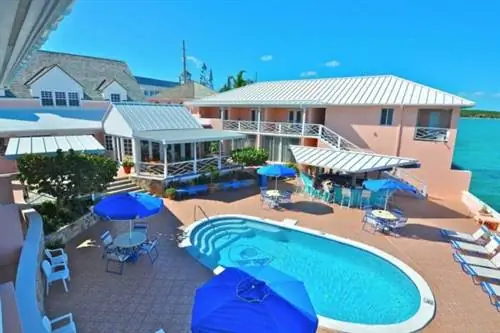 Клуб Мир энд Пленти Отель