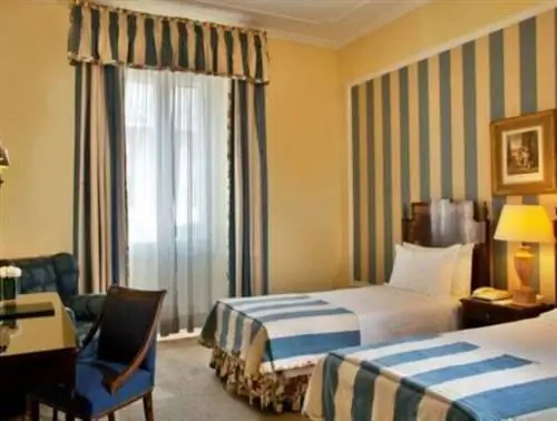 Отель Авенида Палас