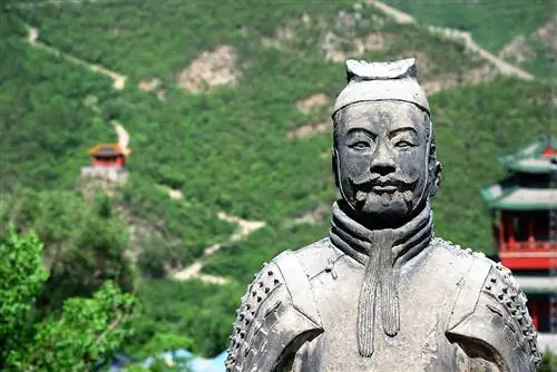 Древний воин на Великой Китайской стене