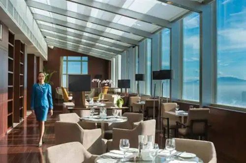 Филиппинское тепло и гостеприимство Continental Club Lounge признано одним из лучших в мире