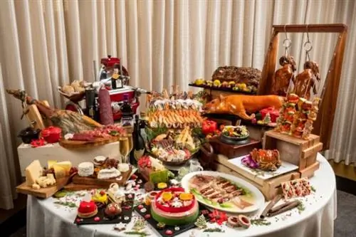 Медли-шведский стол