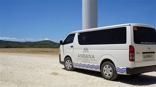 Andana Resort предлагает аренду микроавтобусов в любую точку Гимараса.