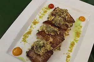 тапас с вкусной андалузской едой
