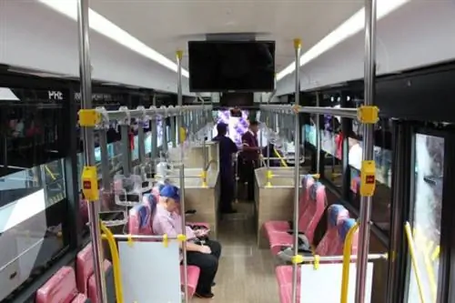 Новый автобус UBE Express P2P из Кесон-Сити в NAIA