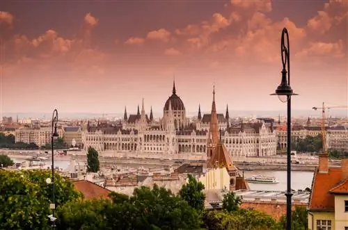 Полный список лучших отелей Будапешта, Венгрия