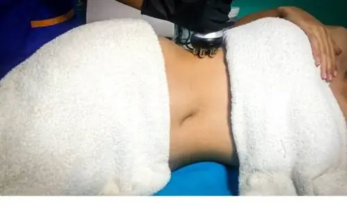 Процедура RF для живота в клинике Hayfa Skin & Body Clinic помогает избавиться от лишнего жира и сделать фигуру более сексуальной.