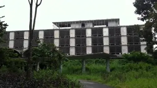 Больница с привидениями на авиабазе Кларк