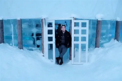 Мело в ледяном баре