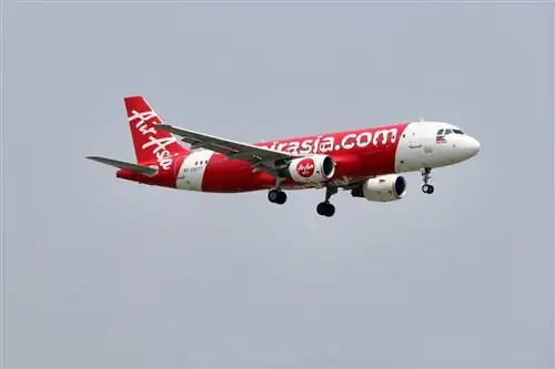 Рекомендации для туристов: AirAsia отменяет все рейсы PH до 15 мая