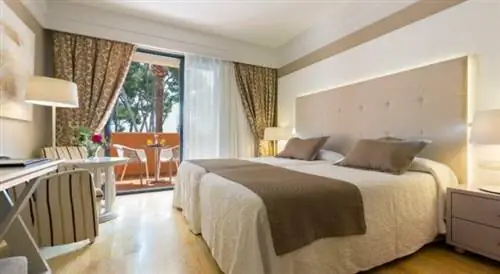 Ипотельс Ипокампо Палас & Спа