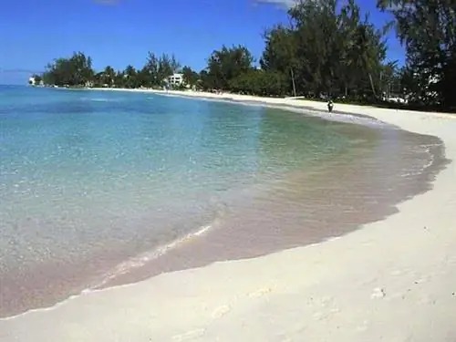 Пляж возле Бриджтауна на Барбадосе