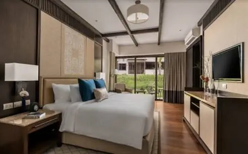 Проведите выходные в Anya Resort Тагайтай