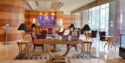 Лобби-лаундж Sheraton Manila Bay