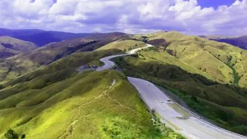 Даанг Каликасан, фото с YouTube, скриншот GearUp MotoVlog
