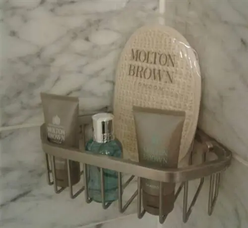 Роскошное баловство средствами первой необходимости для ванны Molton Brown Роскошное баловство средствами первой необходимости для ванны Molton Brown
