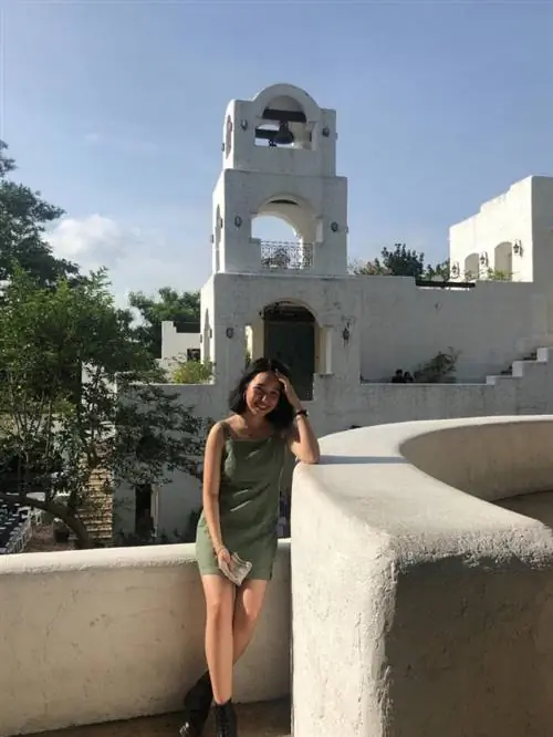 Юджини Флорес в Художественном музее Пинто