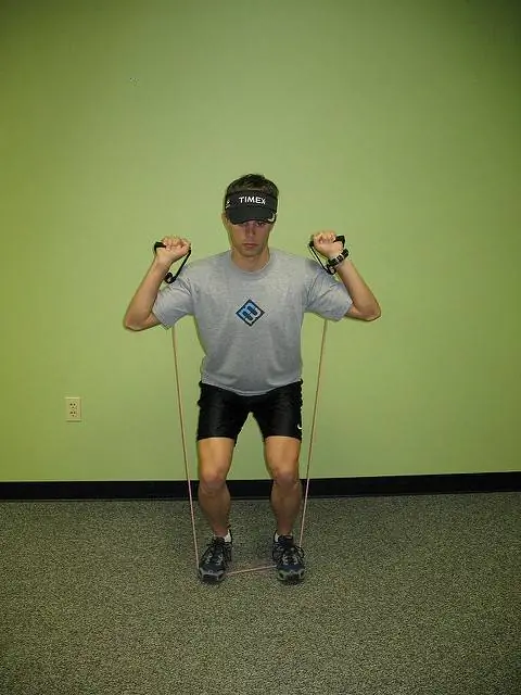 Упражнения с полосой сопротивления