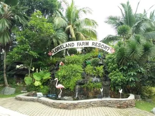 Лореленд Фарм Резорт
