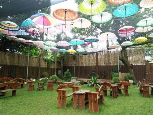 Жарден дель Соль на площади Лулеттас