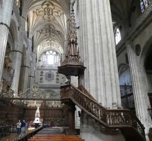 Великолепный «новый» собор Саламанки